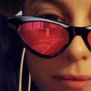 Meet your Posher, Talia